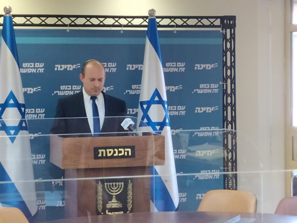 בנט: "העם לא יסלח למי שיקח את ישראל לבחירות"