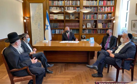 הדרך למנוע בחירות עוברת דרך סמוטריץ' והחרדים