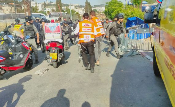 פצועים בפיגוע דריסה בירושלים ליד העיר העתיקה