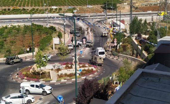 פיגוע ירי בקרית ארבע: אין נפגעים, המחבלת נוטרלה