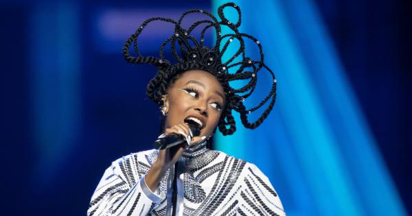 הערב זה קורה: עדן אלנה תופיע בחצי גמר האירוויזיון