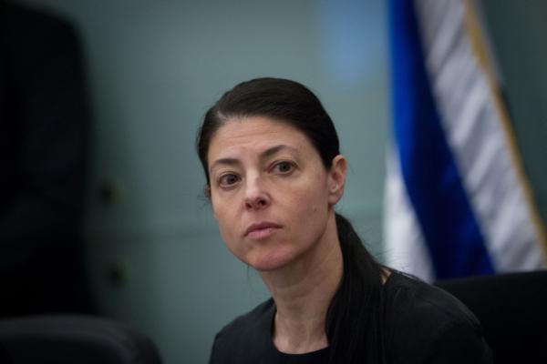 פשרה מול שקד? "לא רואה סיבה לשנות את ההסכם"