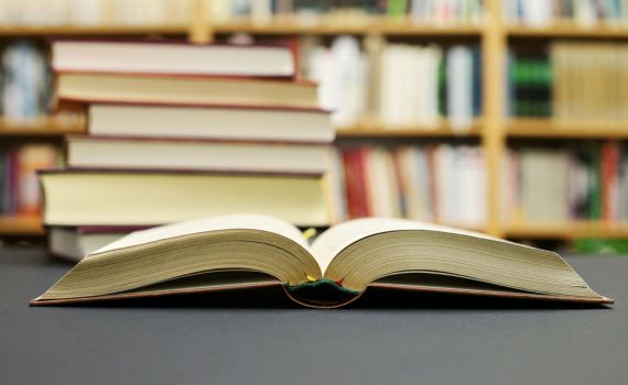 במקום שבו צריך אותי | ספרה הרביעי של עופרה לקס