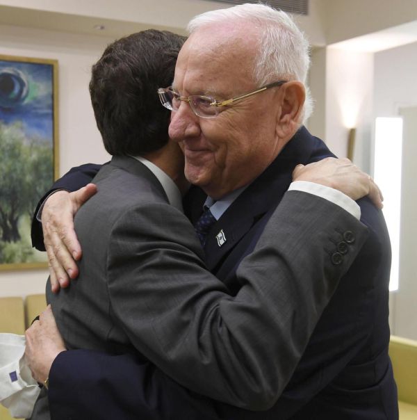 פגישה ראשונה של נשיא המדינה הנכנס והיוצא