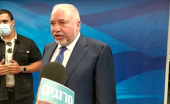 ליברמן מעלה חוק לממשלה: "היום סוגרים מעגל"