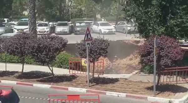 צפו: קריסה בחניון הישן בבית החולים שערי צדק