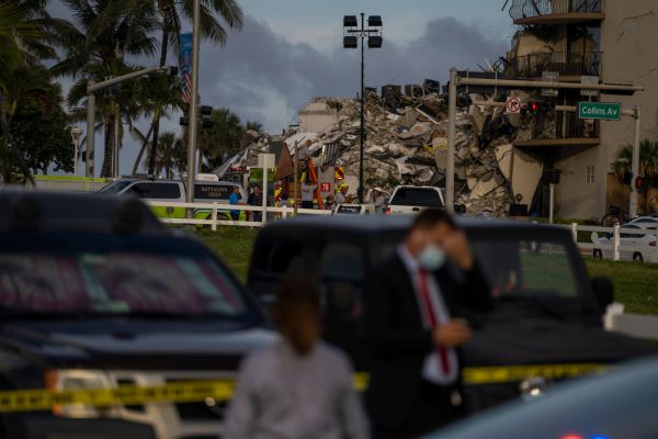 לאחר שריפה בבניין: מניין ההרוגים במיאמי עלה ל-5