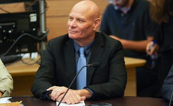 אחרי חשיפת סרוגים: דרישה לבדיקת מנכ"ל הכנסת