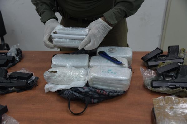 נתפסה הברחה ענקית של אמל"ח וסמים מלבנון