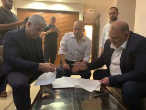 אוריך מגיב לבנט: "זו הבגידה הגדולה בתולדות המדינה"