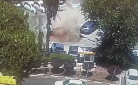 צפו: רגע קריסת החניון בשערי צדק