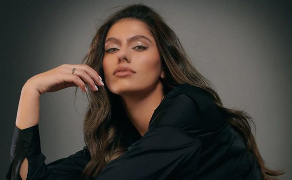 נצנצים| הסינגל החדש של אודיה אזולאי