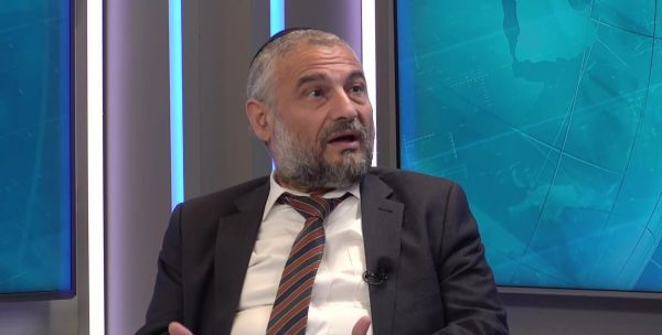 ח"כ אבוטבול באולפן: "בנט וסער הוכיחו חוסר עמידות"