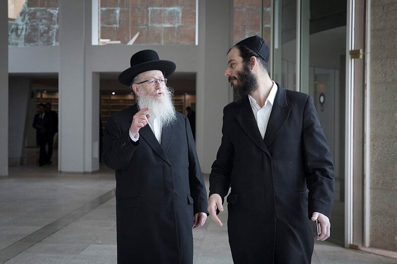 הותר לפרסום: זה העוזר של השר שנעצר הבוקר