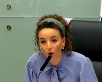 עימות בוועדה המסדרת: 'תעני לי כמו ילדה טובה'.צפו