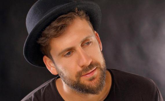 יאיר לוי בגרסה מיוחדת ל"מעוז צור"