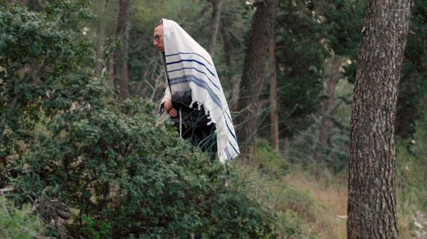 מרגלים מבית: סוכני השב"כ של החטיבה היהודית