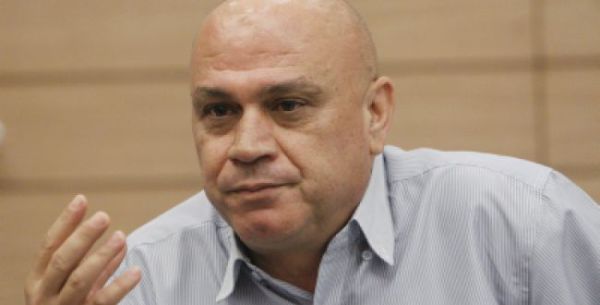 עיסוואי פריג': אצביע נגד; מוכן לוותר על תפקיד שר