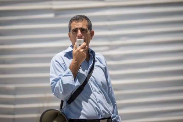 הח"כ מהקואליציה נגד בנט: "הודעה מקוממת"