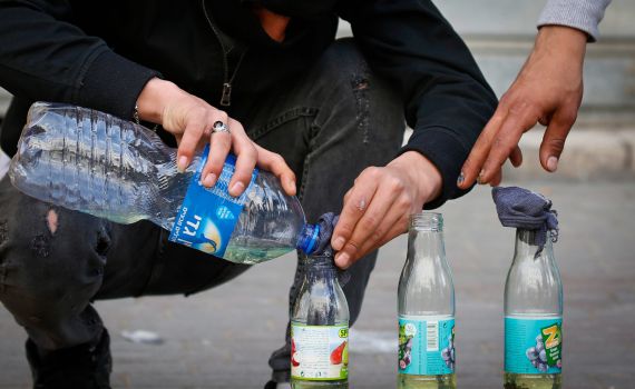 כתב אישום נגד הערבים שזרקו בקבוקי תבערה ביפו