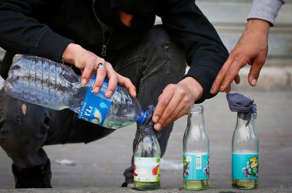 כתב אישום נגד הערבים שזרקו בקבוקי תבערה ביפו