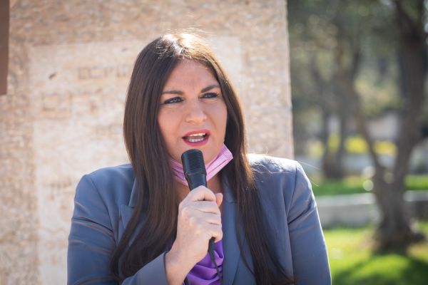 ח"כ ברק תוקפת: ״את הכסף מהנורווגי תתנו לעסקים״