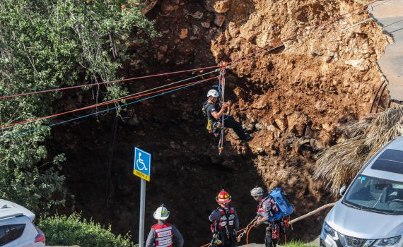 שלושה ימים לאחר קריסת החניון: הכביש נפתח מחדש