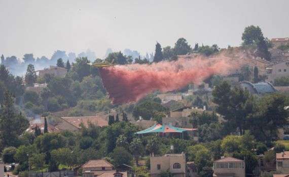 צוותי הכיבוי השיגו שליטה על האש במבשרת ציון