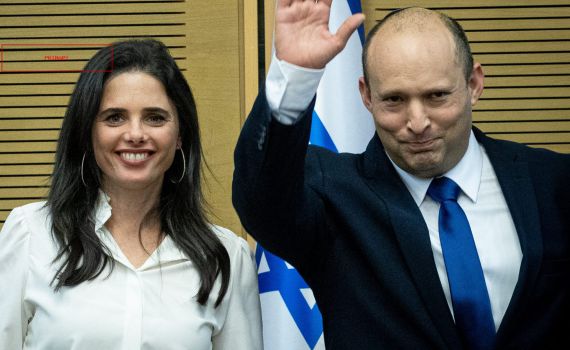 שקד תצביע נגד ועדת חקירה לצוללות; בנט טרם החליט