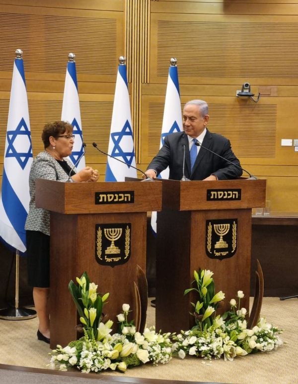 לאחר ההפסד: מרים פרץ ממשיכה לרגש