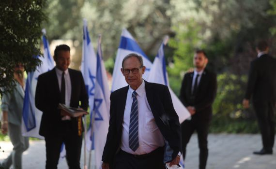 שר התפוצות ימריא לזירת האסון במיאמי