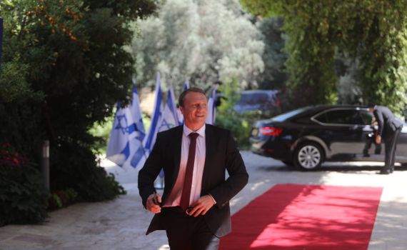 רזבוזוב על הזן החדש: הוריאנט לא כל כך חמור