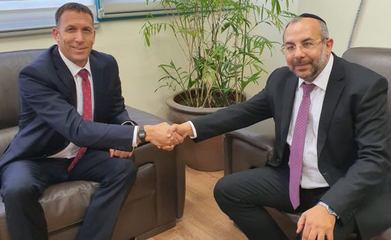 שר הדתות הנכנס: "באנו לקדש שם שמיים"