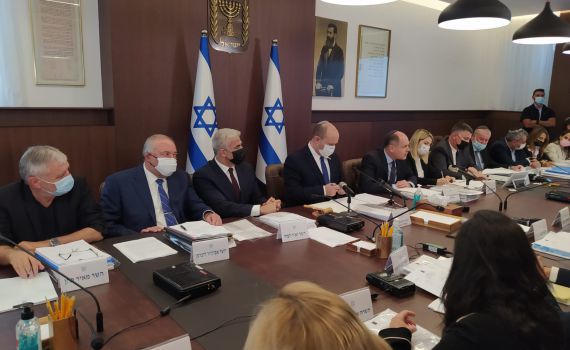 עימות בישיבת הממשלה: "צריך להגיד את האמת"