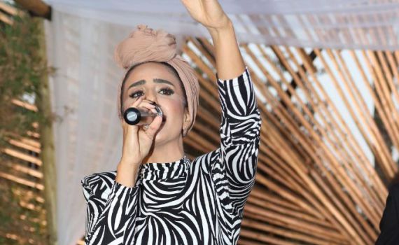 נרקיס שרה וריגשה רבים בחופה של כוכב הילדים