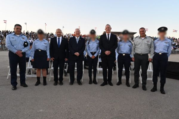 "עמדו במבחן": כנפי הטיסה הוענקו לבוגרי קורס טיס