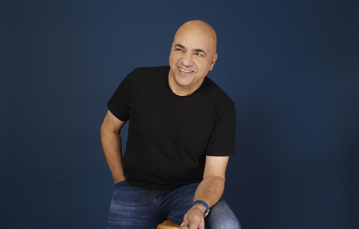 דני רובס מחשב מסלול מחדש בשיר שכתבה אישתו