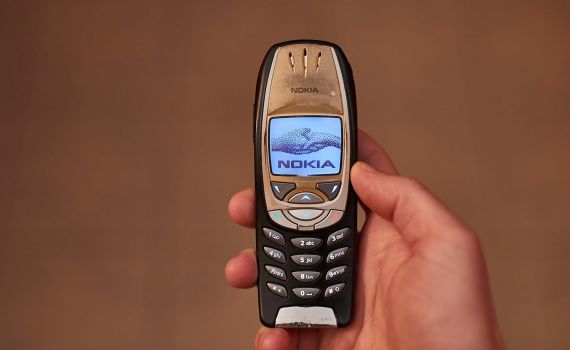 בדרך ל-5G: תופסק המכירה של מכשירי סלולר ישנים