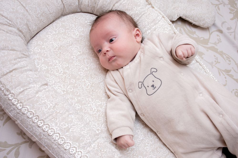 עזרו עכשיו לתינוקת: מי יקרא לה שם בבית הכנסת?