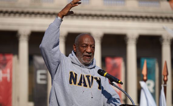 דרמה: בוטלה הרשעתו של ביל קוסבי בעבירות מין