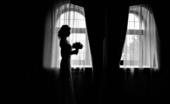 קורע לב: הכלה קברה את אביה ביום החתונה שלה