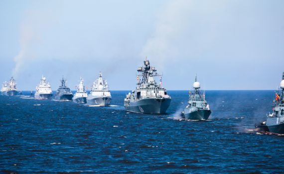 דרמה בים: ספינה רוסית ירתה לעבר כלי שיט בריטי