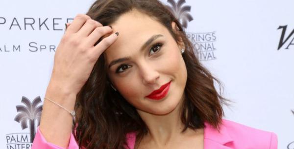 מפיקי "וונדר וומן" ייעצו לגל גדות לא לתמוך בישראל