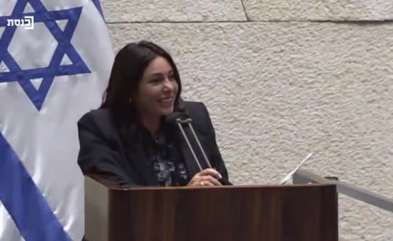 צפו: רגב נגד ימינה בנאום "אנשי הכיפות הצבועות"