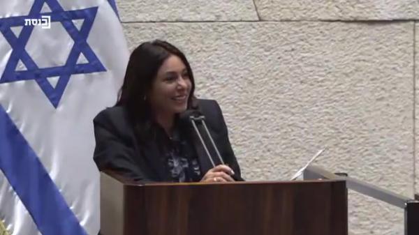 צפו: רגב נגד ימינה בנאום "אנשי הכיפות הצבועות"