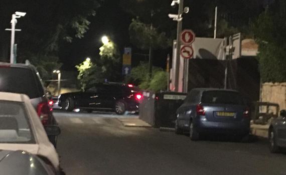 אחרי 12 שנה: משפחת נתניהו עזבה את בלפור