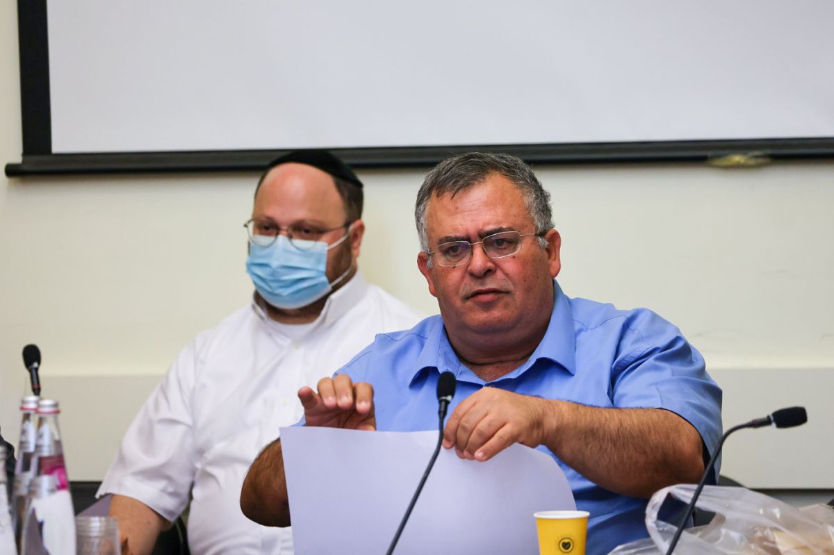 דוד ביטן למנדלבליט: מוותר על החסינות הפרלמנטרית