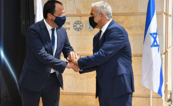 לפיד: "מודאגים מהמהלכים הפרובוקטיבים של טורקיה"