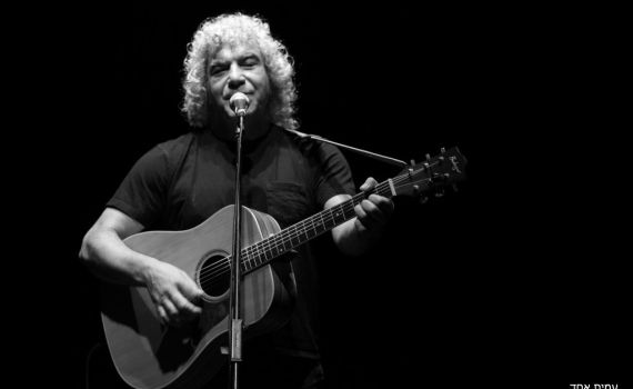 מרגש: נתן כהן במחווה ליום הולדתו ה80 של אהוד מנור