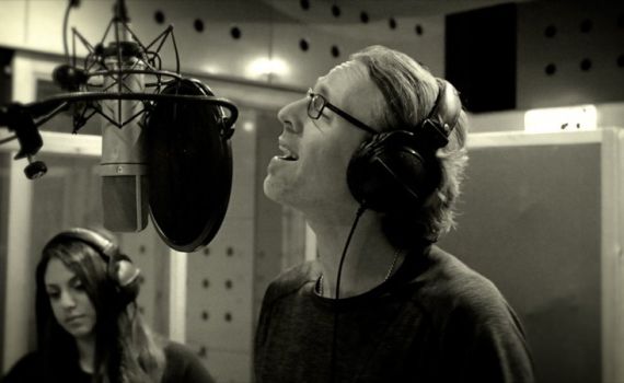 סינרגיה בשיר חדש שכתב סולן הלהקה לביתו| חזק/ה מכולם